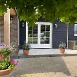 Cote Jardin